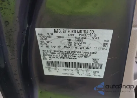2008 Ford Escape Xlt z USA, uszkodzony, nr VIN 1FMCU03188KB01966